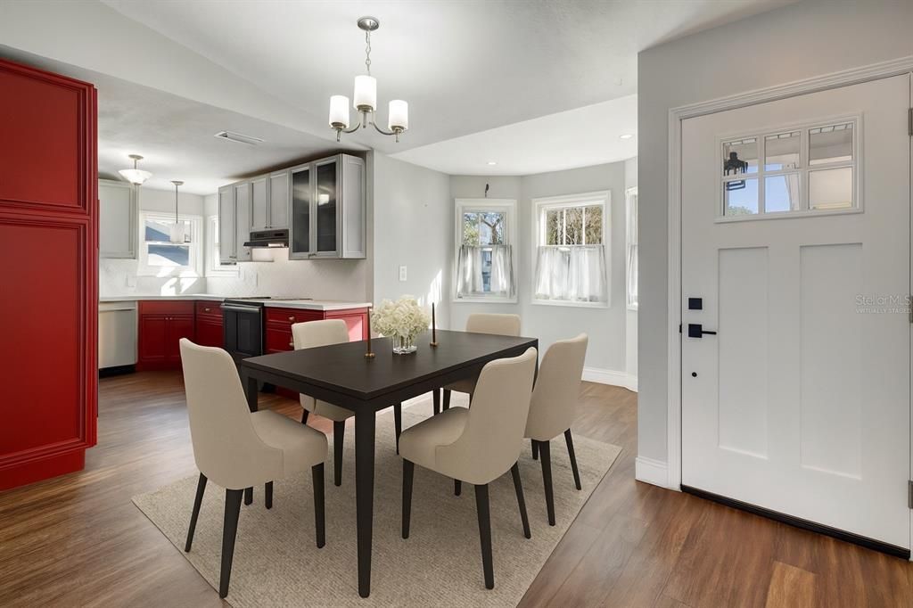 For Sale: $375,000 (4 beds, 3 baths, 1763 Square Feet)