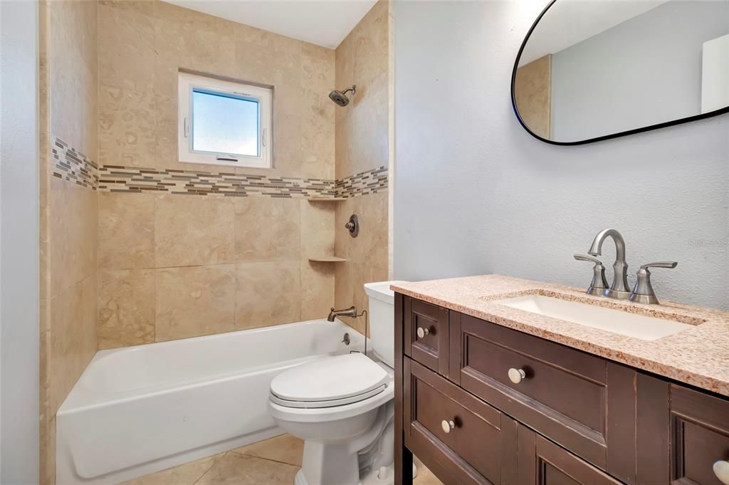 For Sale: $375,000 (4 beds, 3 baths, 1763 Square Feet)