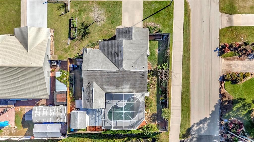 For Sale: $375,000 (4 beds, 3 baths, 1763 Square Feet)