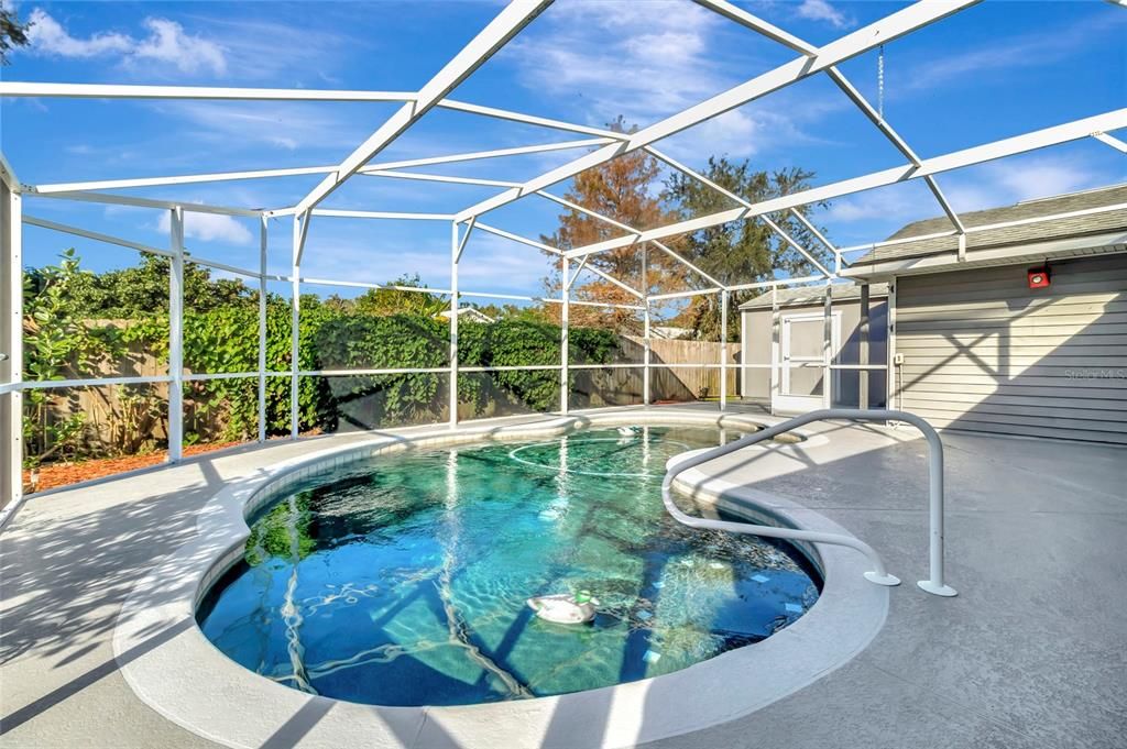 For Sale: $375,000 (4 beds, 3 baths, 1763 Square Feet)