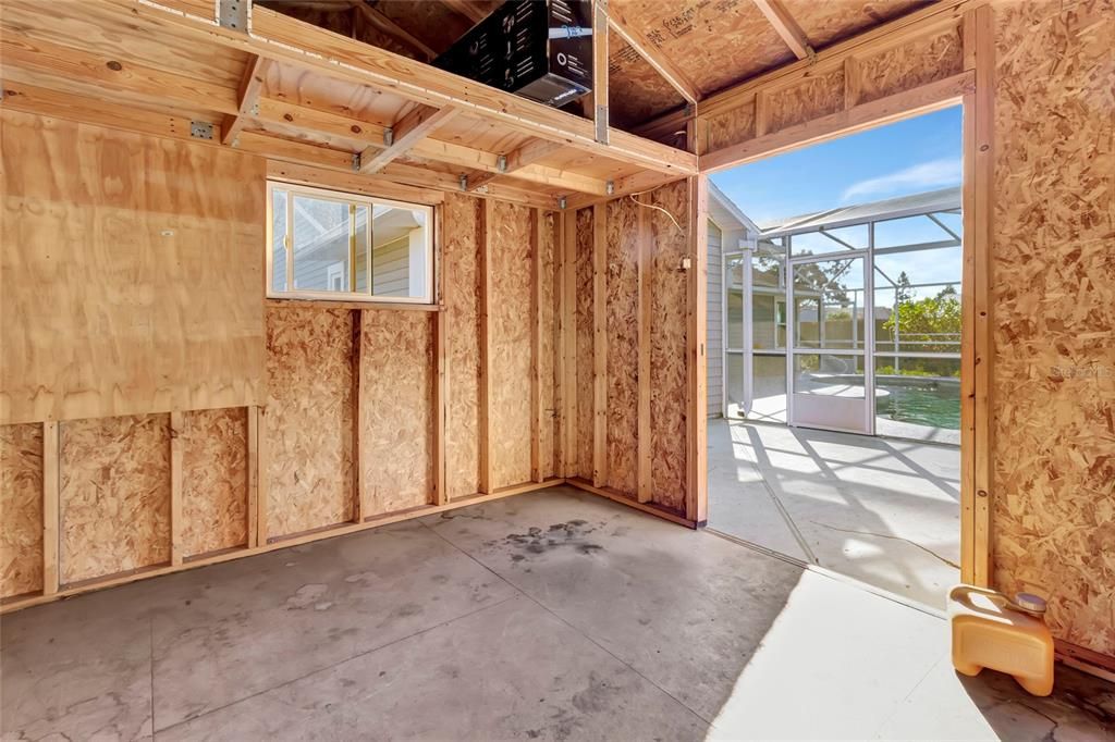 For Sale: $375,000 (4 beds, 3 baths, 1763 Square Feet)