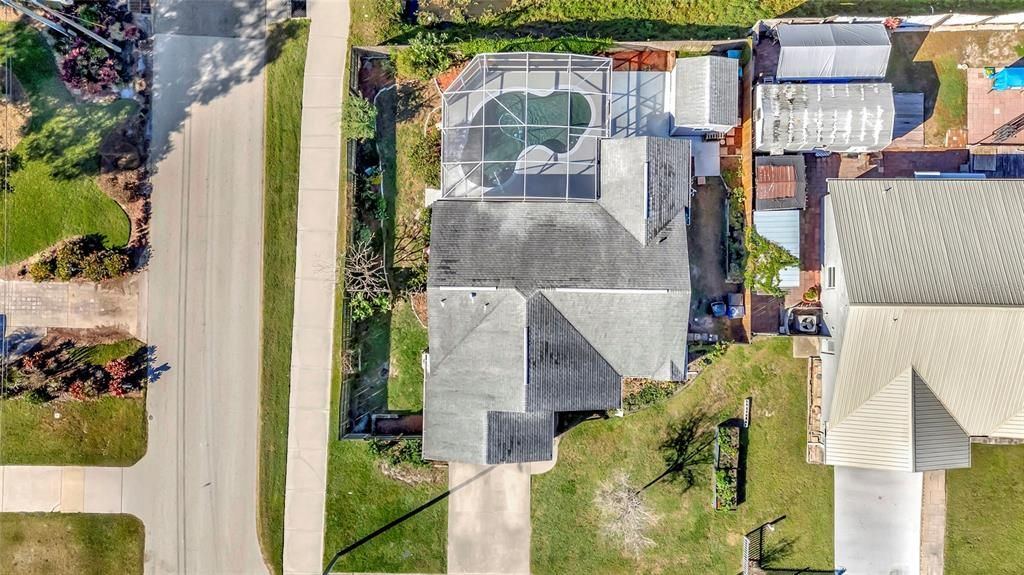 For Sale: $375,000 (4 beds, 3 baths, 1763 Square Feet)