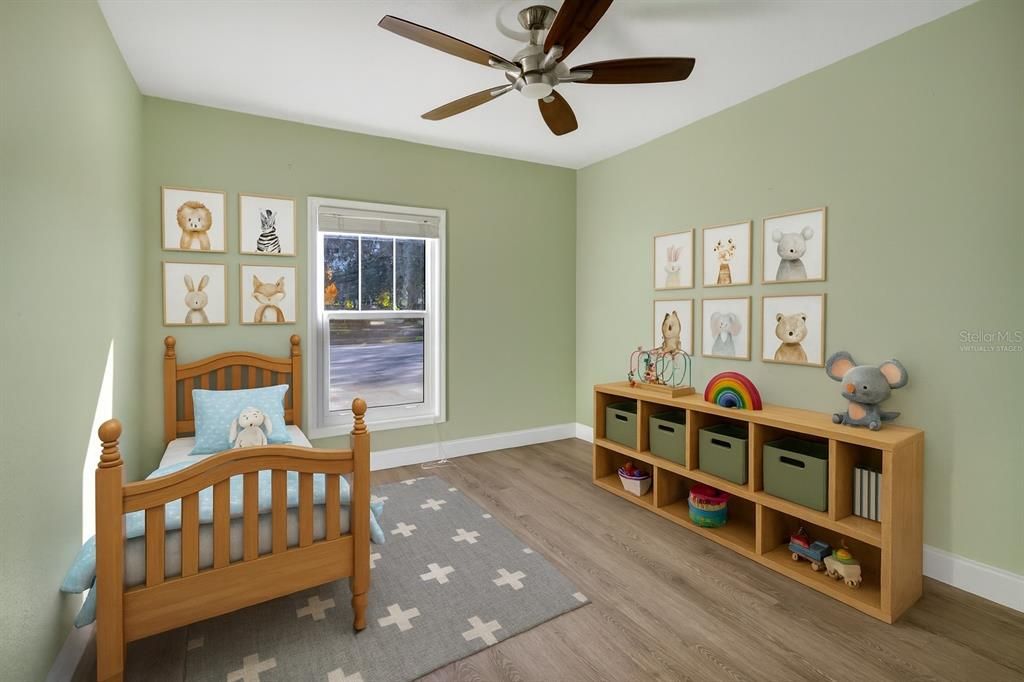 For Sale: $375,000 (4 beds, 3 baths, 1763 Square Feet)