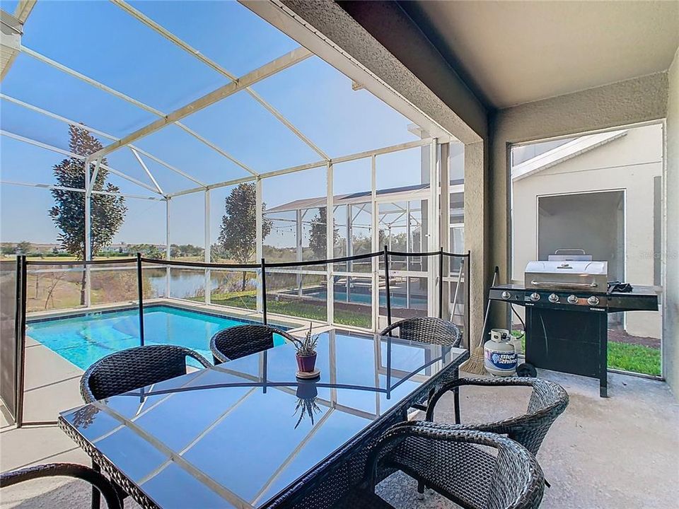 For Sale: $572,000 (5 beds, 5 baths, 3081 Square Feet)