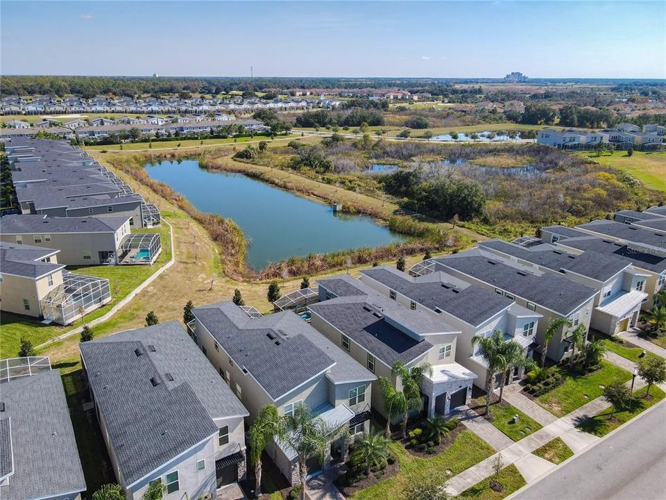 For Sale: $572,000 (5 beds, 5 baths, 3081 Square Feet)