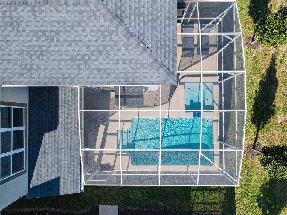 For Sale: $572,000 (5 beds, 5 baths, 3081 Square Feet)