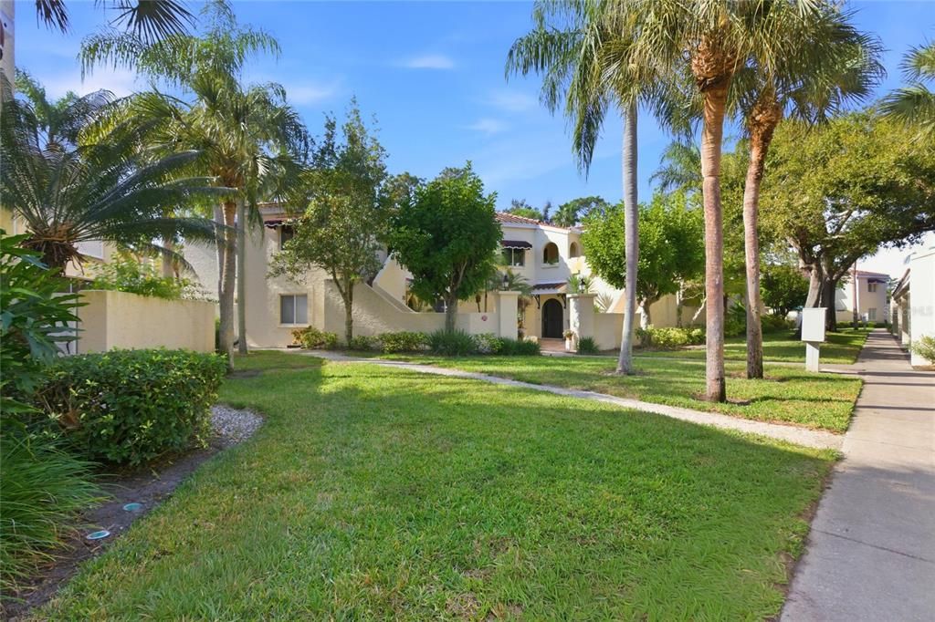 For Sale: $315,000 (3 beds, 2 baths, 1547 Square Feet)