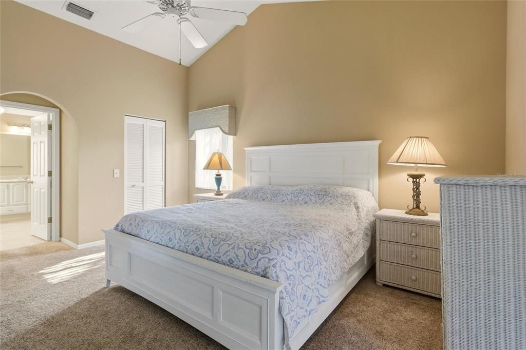 For Sale: $315,000 (3 beds, 2 baths, 1547 Square Feet)