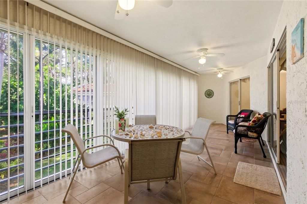 For Sale: $315,000 (3 beds, 2 baths, 1547 Square Feet)