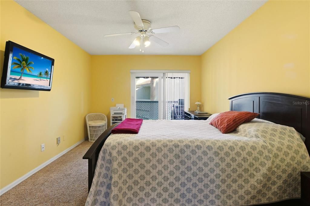 For Sale: $315,000 (3 beds, 2 baths, 1547 Square Feet)