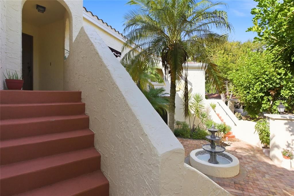 For Sale: $315,000 (3 beds, 2 baths, 1547 Square Feet)