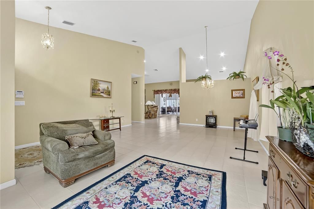 For Sale: $745,000 (4 beds, 2 baths, 2378 Square Feet)