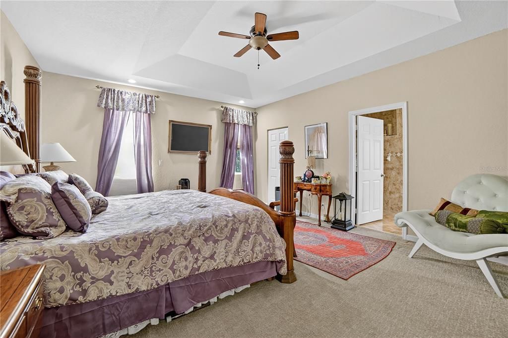 For Sale: $745,000 (4 beds, 2 baths, 2378 Square Feet)