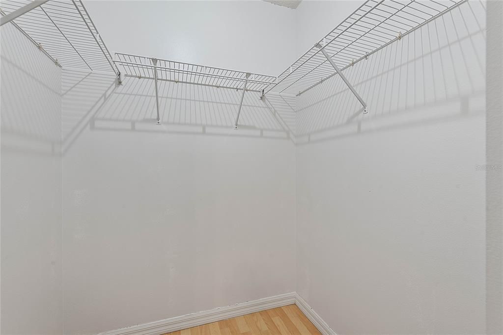 待售: $300,000 (3 贝兹, 2 浴室, 1519 平方英尺)