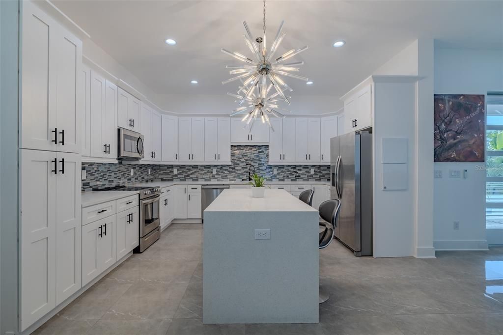 For Sale: $725,000 (4 beds, 3 baths, 2380 Square Feet)