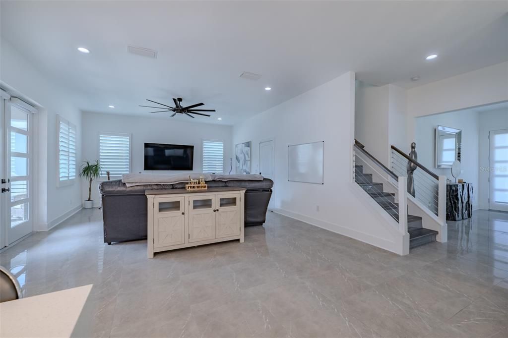 For Sale: $725,000 (4 beds, 3 baths, 2380 Square Feet)