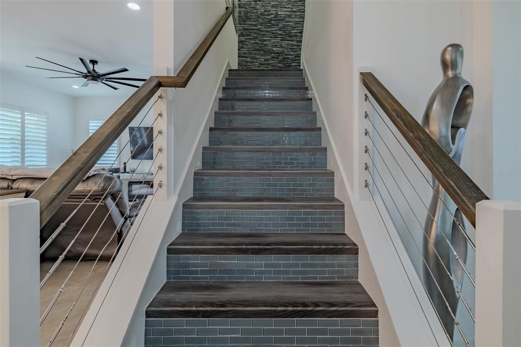 For Sale: $725,000 (4 beds, 3 baths, 2380 Square Feet)