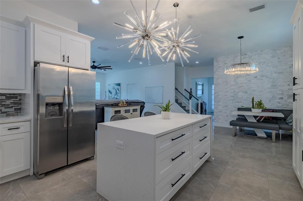 For Sale: $725,000 (4 beds, 3 baths, 2380 Square Feet)