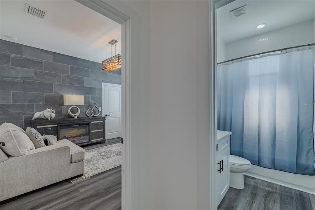 For Sale: $725,000 (4 beds, 3 baths, 2380 Square Feet)