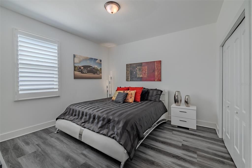 For Sale: $725,000 (4 beds, 3 baths, 2380 Square Feet)