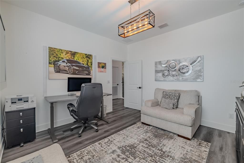 For Sale: $725,000 (4 beds, 3 baths, 2380 Square Feet)