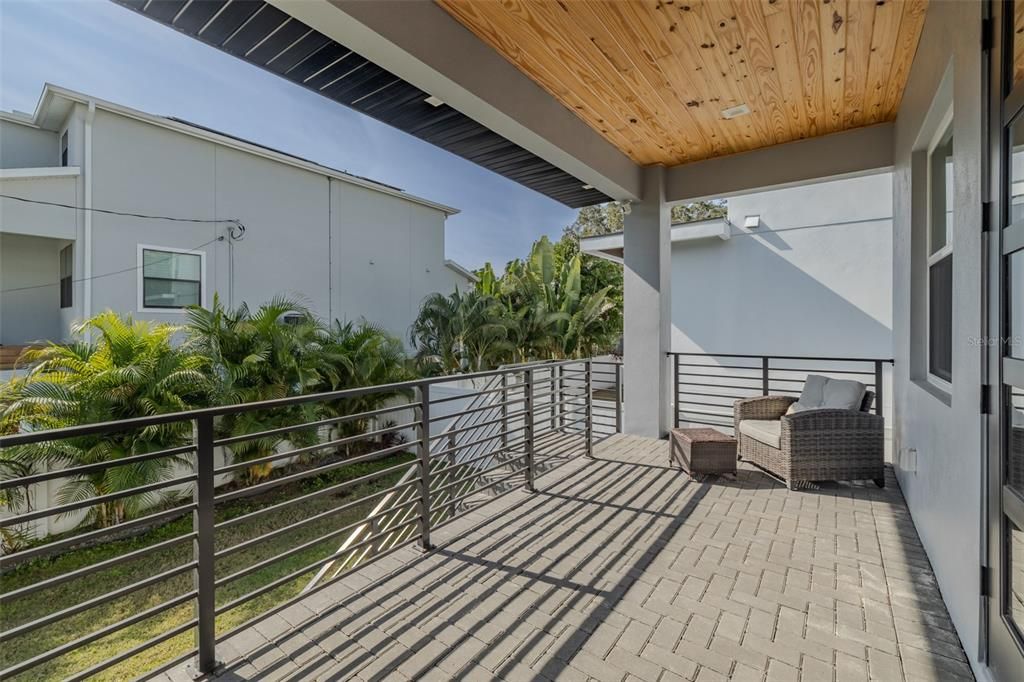 For Sale: $725,000 (4 beds, 3 baths, 2380 Square Feet)