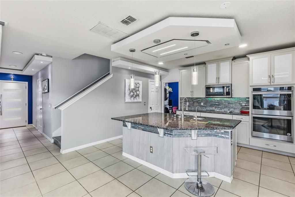 For Sale: $565,000 (4 beds, 3 baths, 2676 Square Feet)