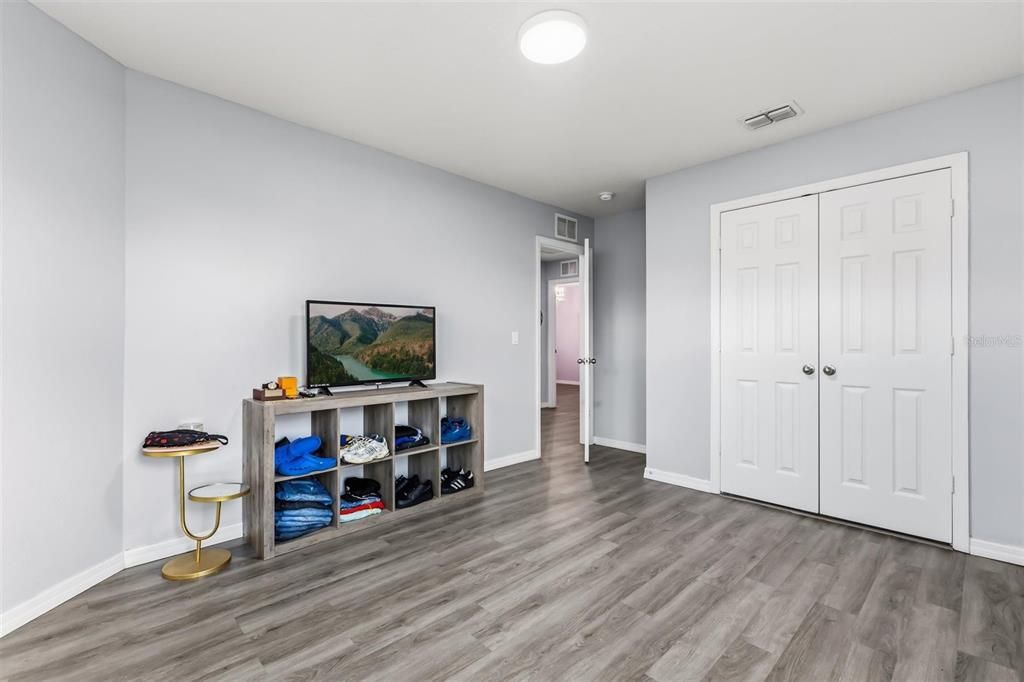 For Sale: $565,000 (4 beds, 3 baths, 2676 Square Feet)