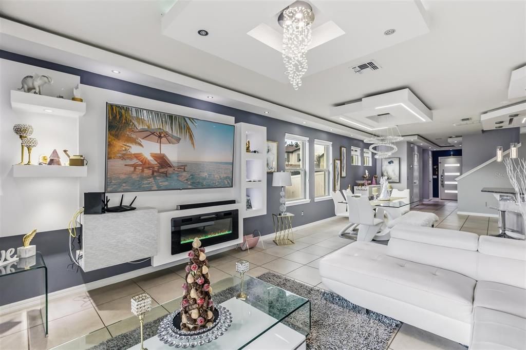 For Sale: $565,000 (4 beds, 3 baths, 2676 Square Feet)