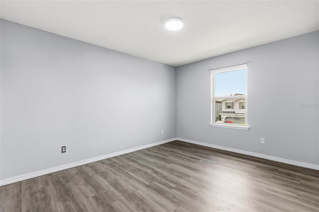 For Sale: $565,000 (4 beds, 3 baths, 2676 Square Feet)