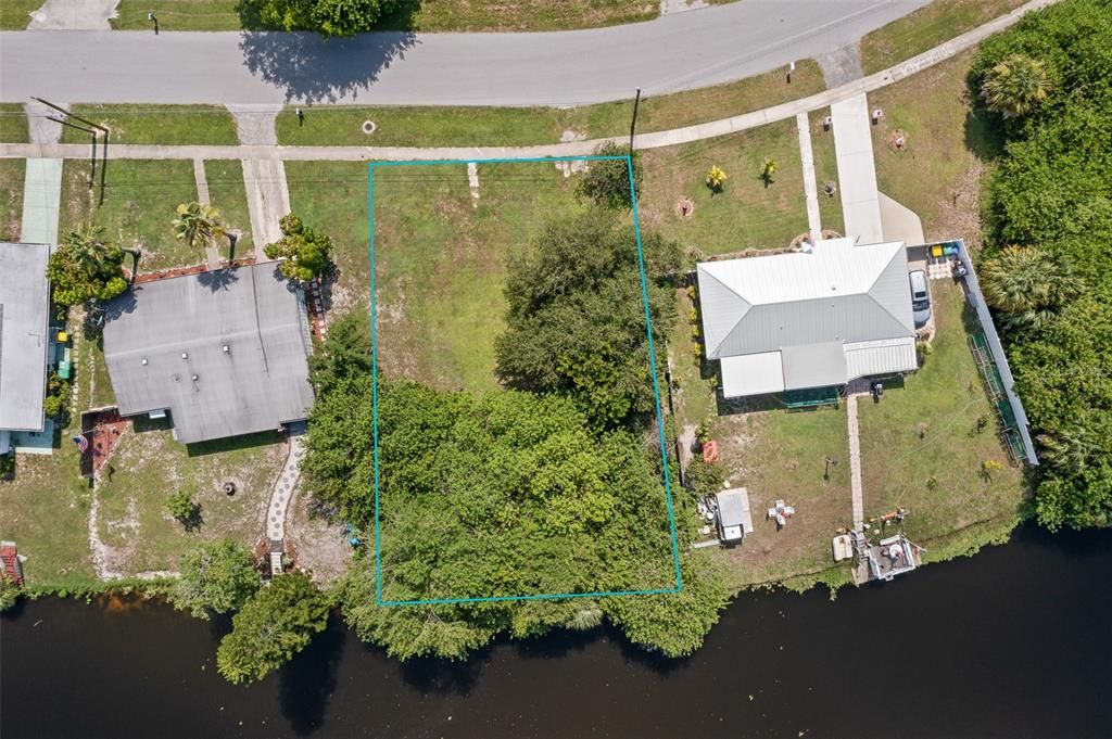 For Sale: $40,000 (0.23 acres)