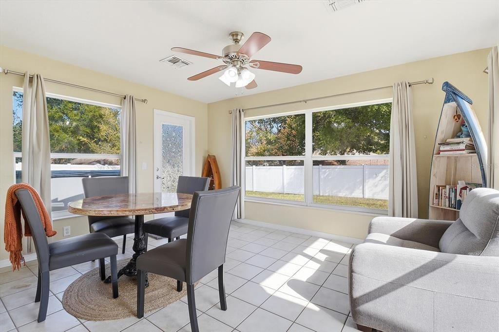 待售: $269,500 (3 贝兹, 2 浴室, 1509 平方英尺)