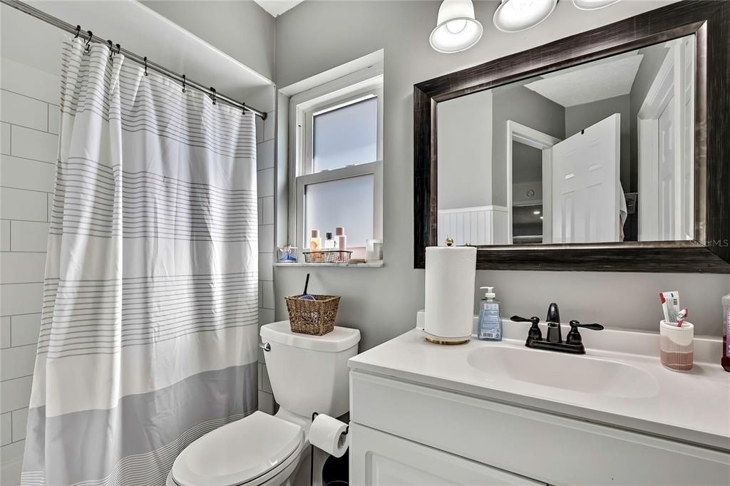 En Venta: $499,000 (2 camas, 2 baños, 1454 Pies cuadrados)