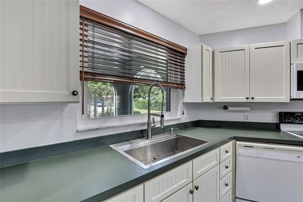 En Venta: $499,000 (2 camas, 2 baños, 1454 Pies cuadrados)