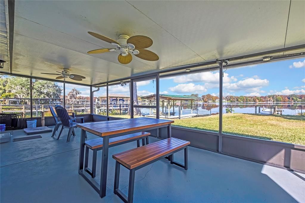 En Venta: $499,000 (2 camas, 2 baños, 1454 Pies cuadrados)