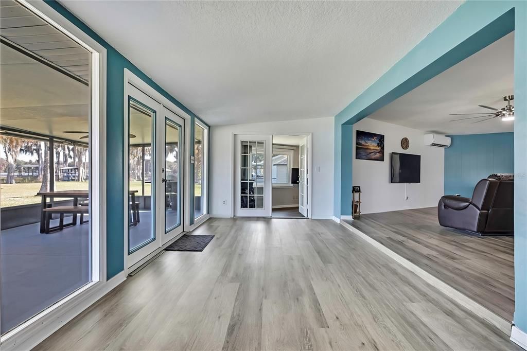 En Venta: $499,000 (2 camas, 2 baños, 1454 Pies cuadrados)