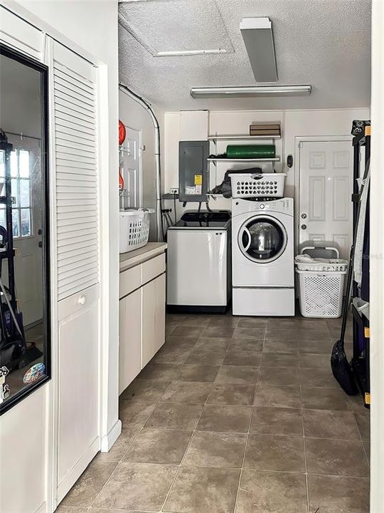 En Venta: $499,000 (2 camas, 2 baños, 1454 Pies cuadrados)