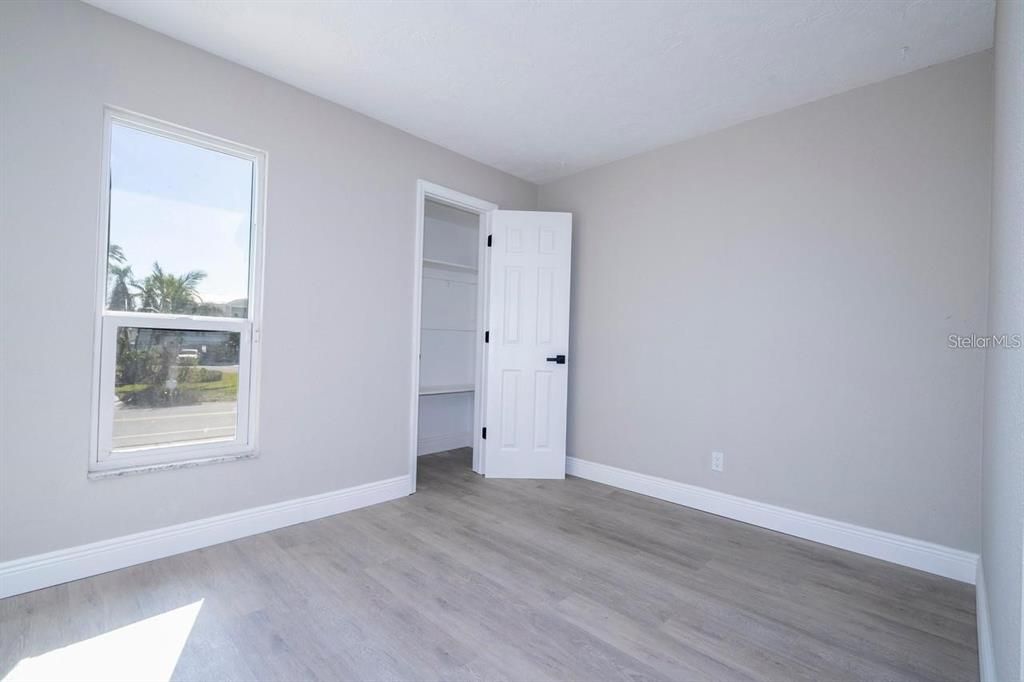 En Venta: $879,000 (3 camas, 3 baños, 1812 Pies cuadrados)