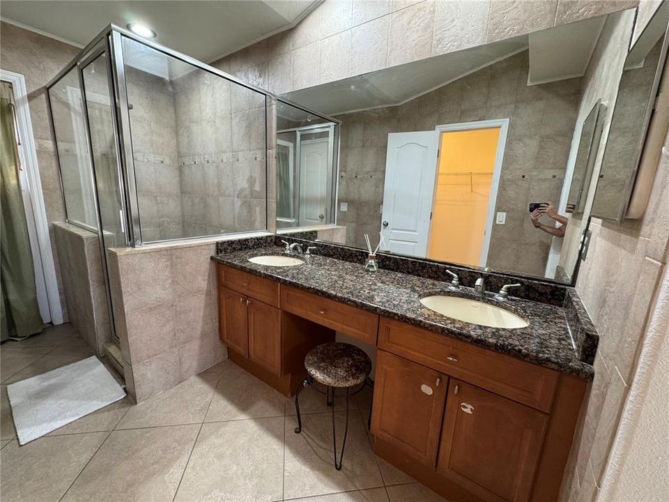 出租: $2,600 (3 贝兹, 2 浴室, 1444 平方英尺)