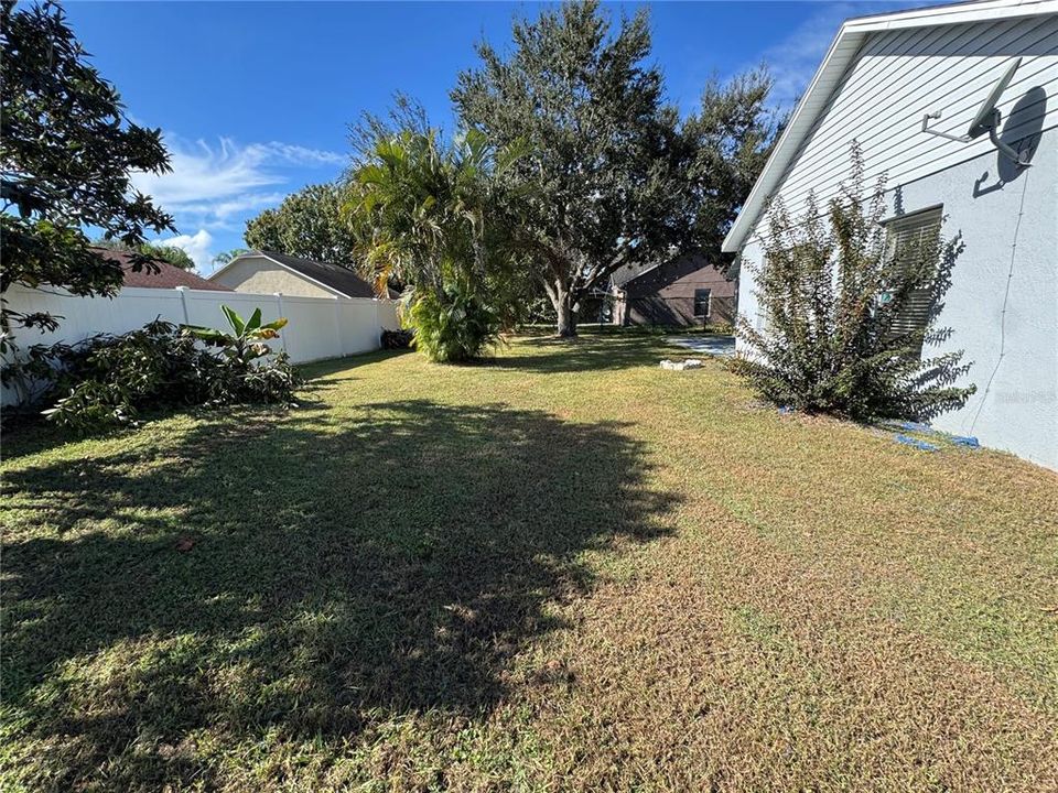 出租: $2,600 (3 贝兹, 2 浴室, 1444 平方英尺)