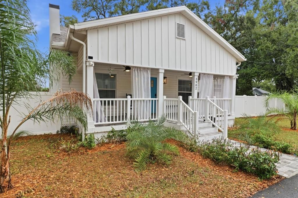 En Venta: $414,900 (3 camas, 2 baños, 1232 Pies cuadrados)