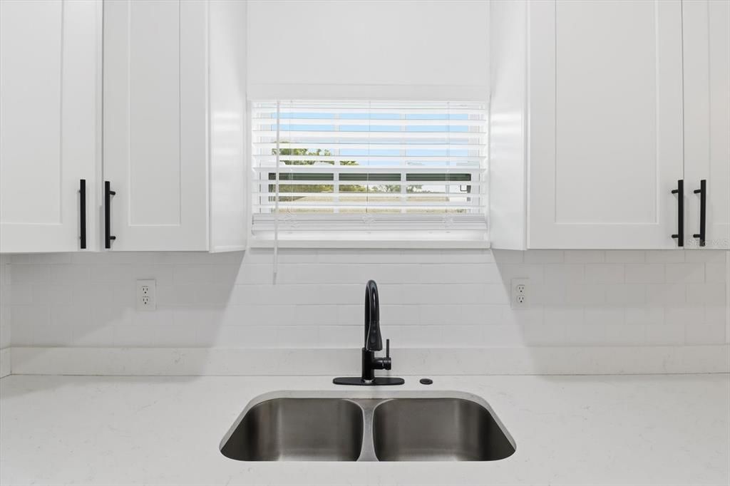 En Venta: $414,900 (3 camas, 2 baños, 1232 Pies cuadrados)