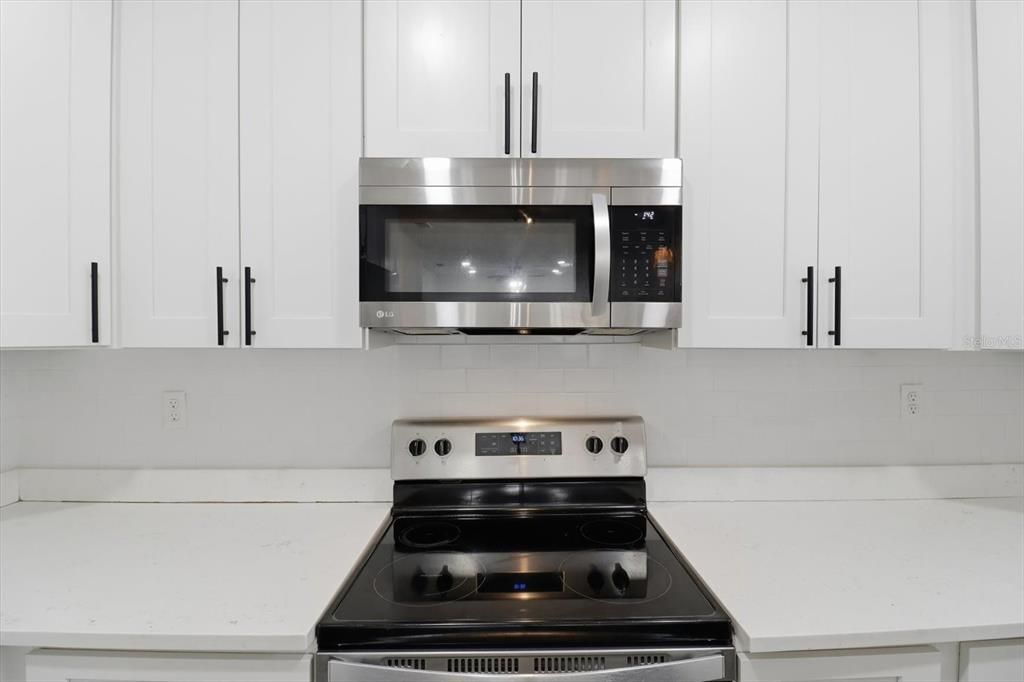 En Venta: $414,900 (3 camas, 2 baños, 1232 Pies cuadrados)