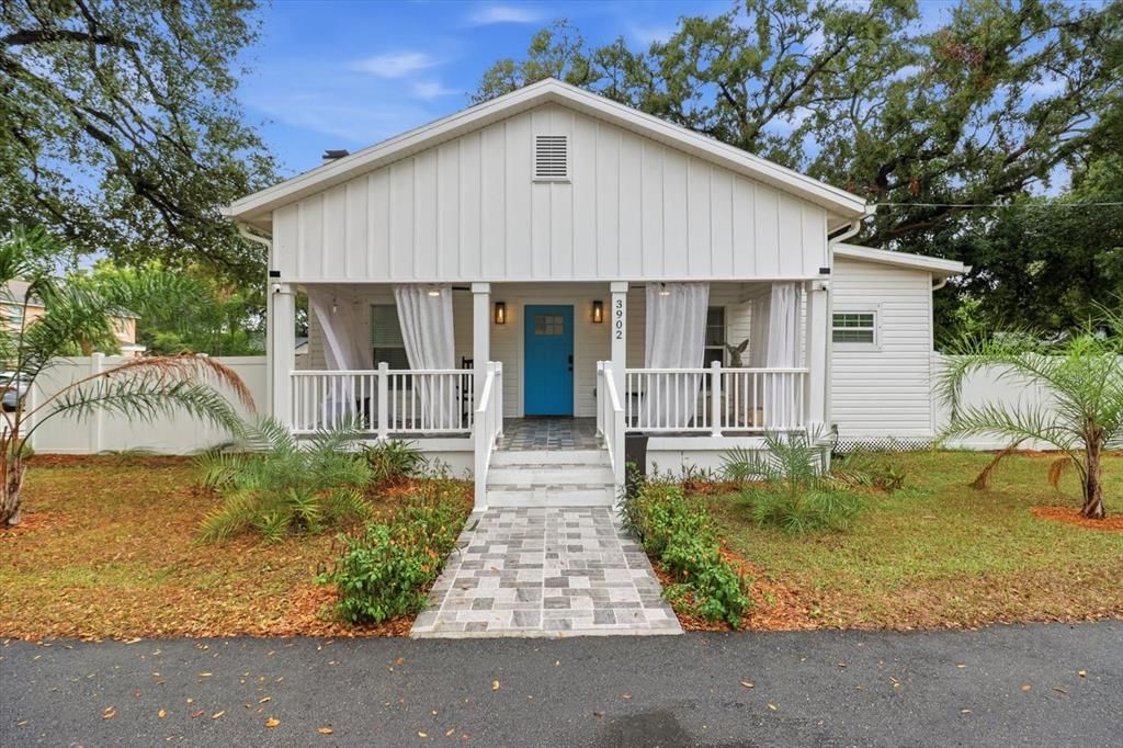 En Venta: $414,900 (3 camas, 2 baños, 1232 Pies cuadrados)