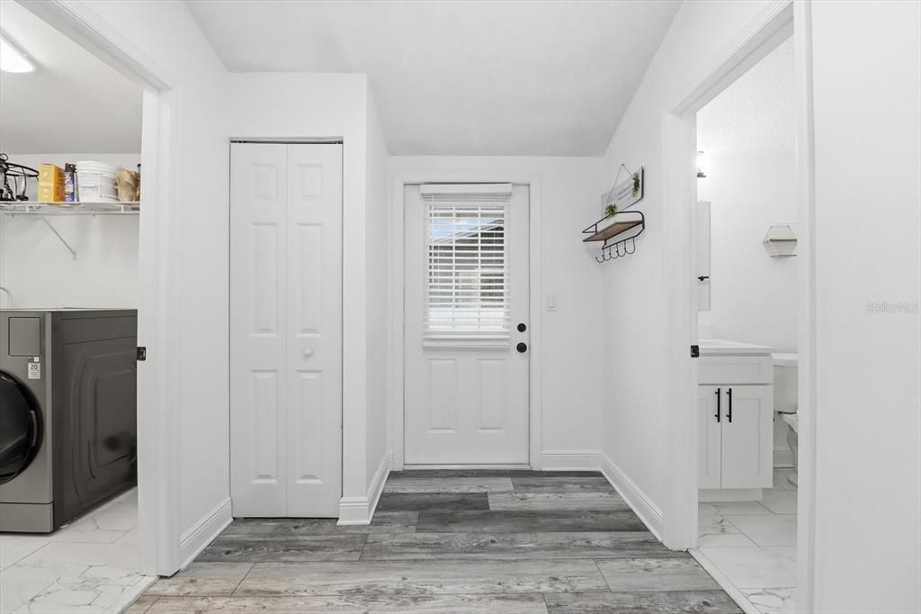 En Venta: $414,900 (3 camas, 2 baños, 1232 Pies cuadrados)