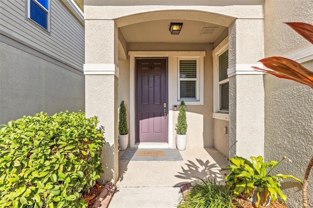 For Sale: $430,000 (4 beds, 2 baths, 2589 Square Feet)