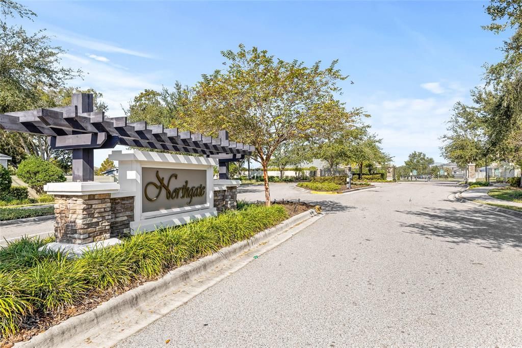 For Sale: $430,000 (4 beds, 2 baths, 2589 Square Feet)