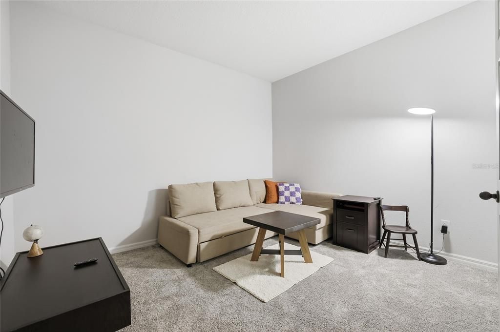 For Sale: $430,000 (4 beds, 2 baths, 2589 Square Feet)