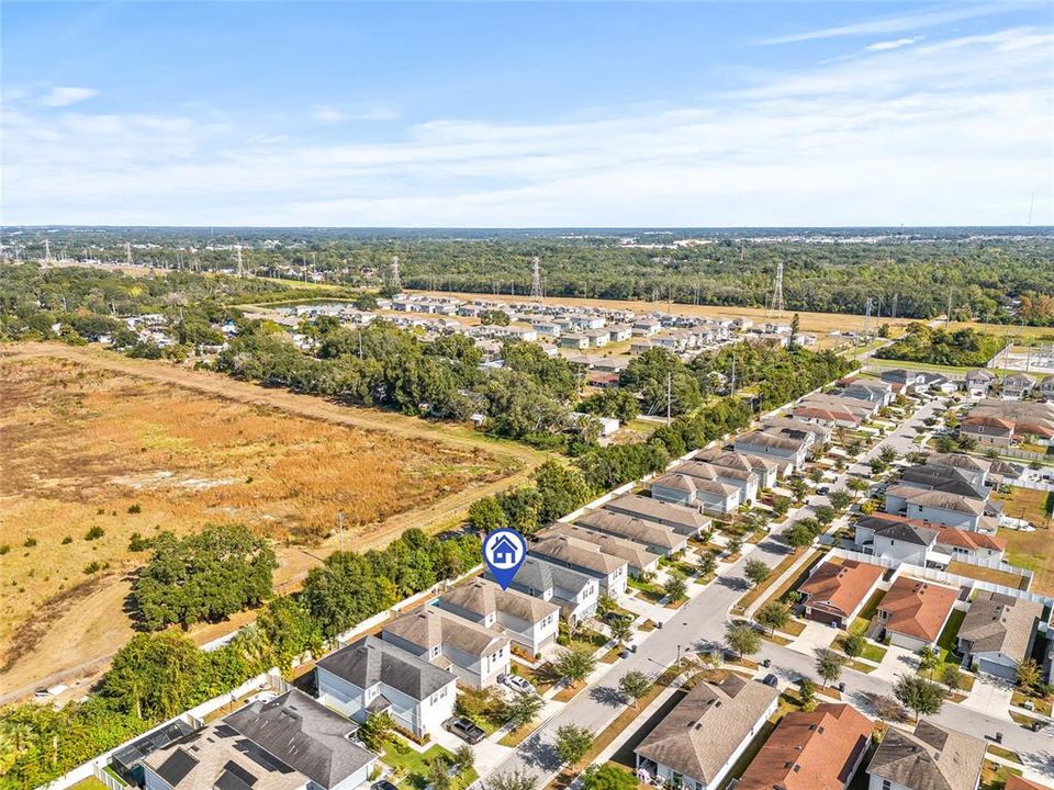 For Sale: $430,000 (4 beds, 2 baths, 2589 Square Feet)