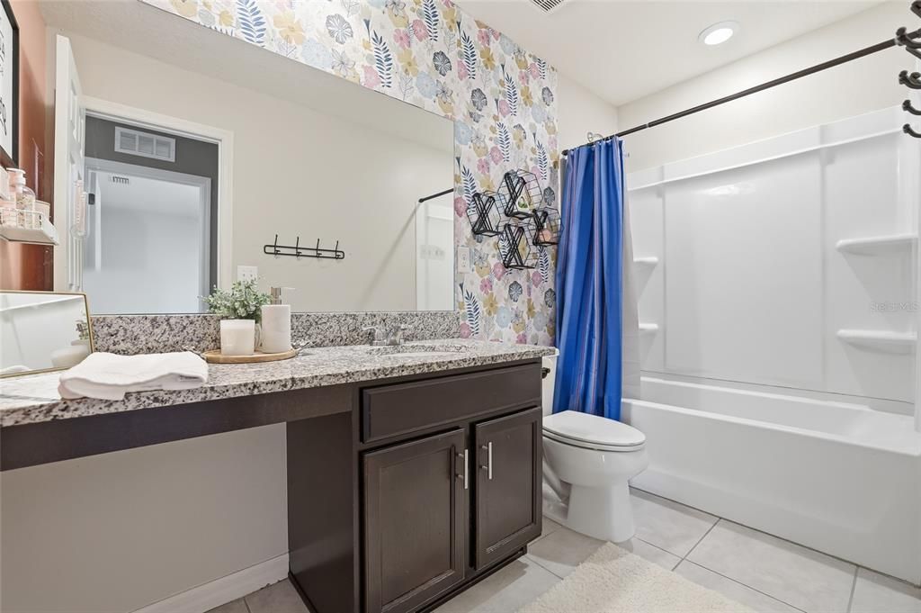 For Sale: $430,000 (4 beds, 2 baths, 2589 Square Feet)